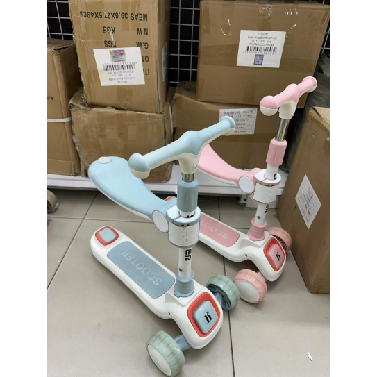 CC072-011 Scooter /611