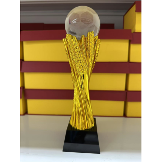 CC089-067 Trophy/+27.5cm