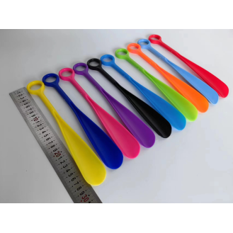 CC097-033 small shoe hornTFA-106