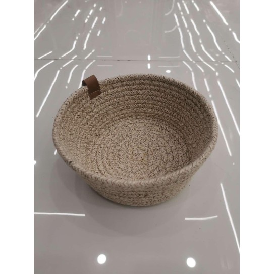 CC097-036 woven basket22cm