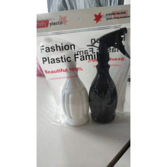 CC109-0014 watering canAB768-4500ML2pcs