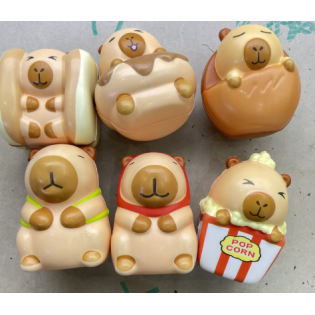 CC163-015 Capibara Jellies Squeeze toy